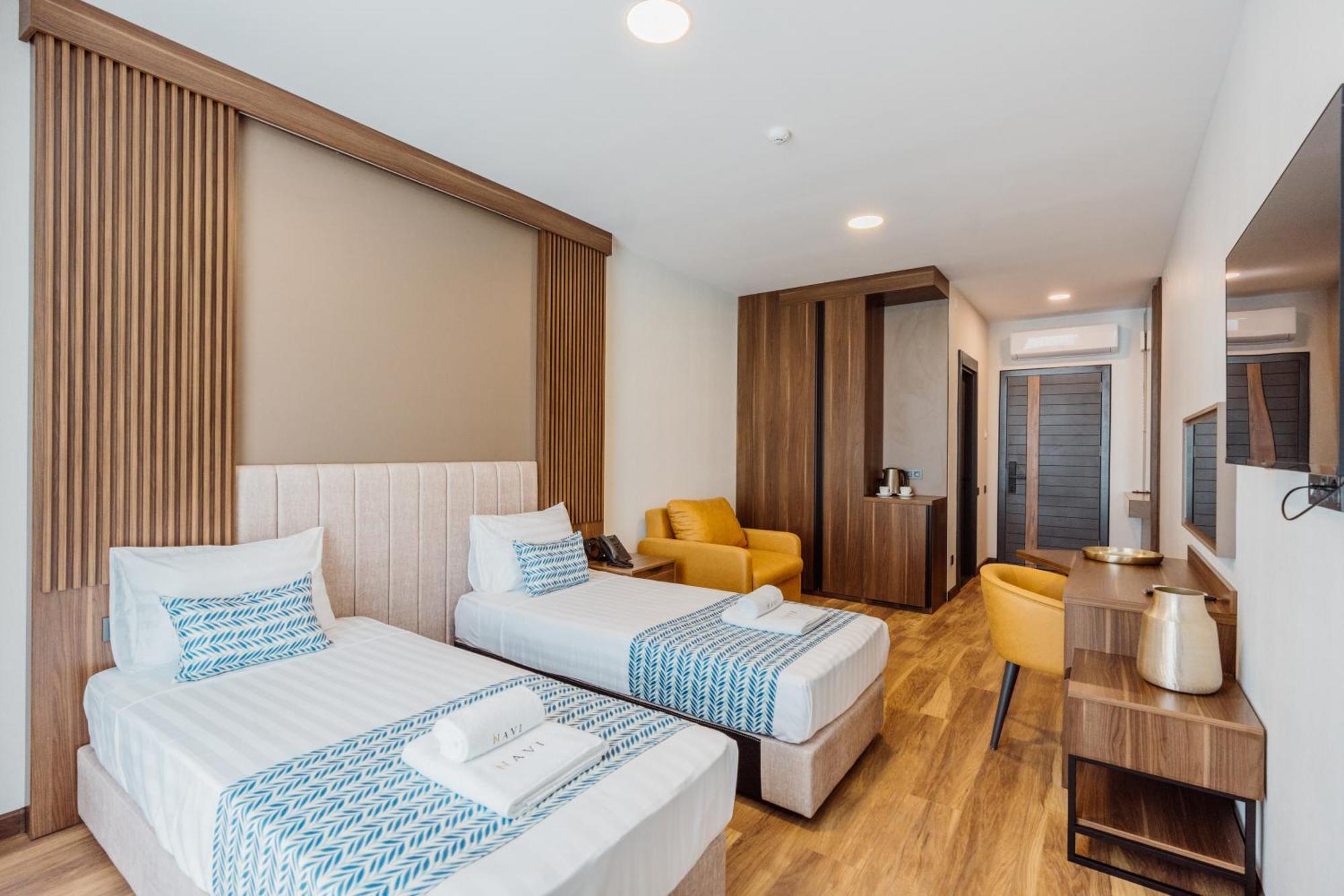 Hotel Navi บาทูมิ ภายนอก รูปภาพ